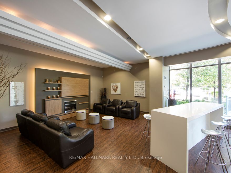 #1202 - 5191 Dundas Street Property Photo 13