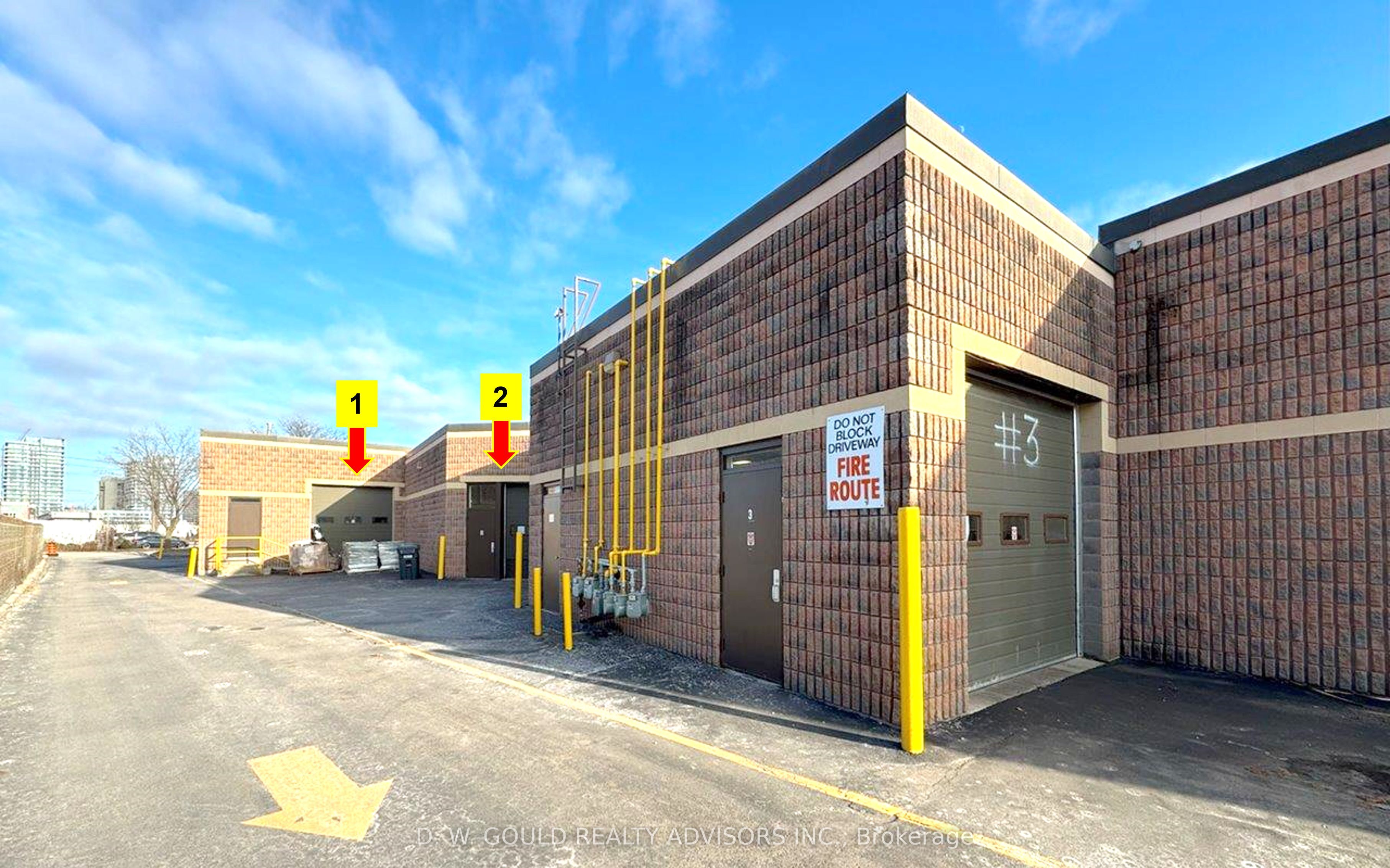 #units 1 & 2 - 460 Woody Road Property Photo 6