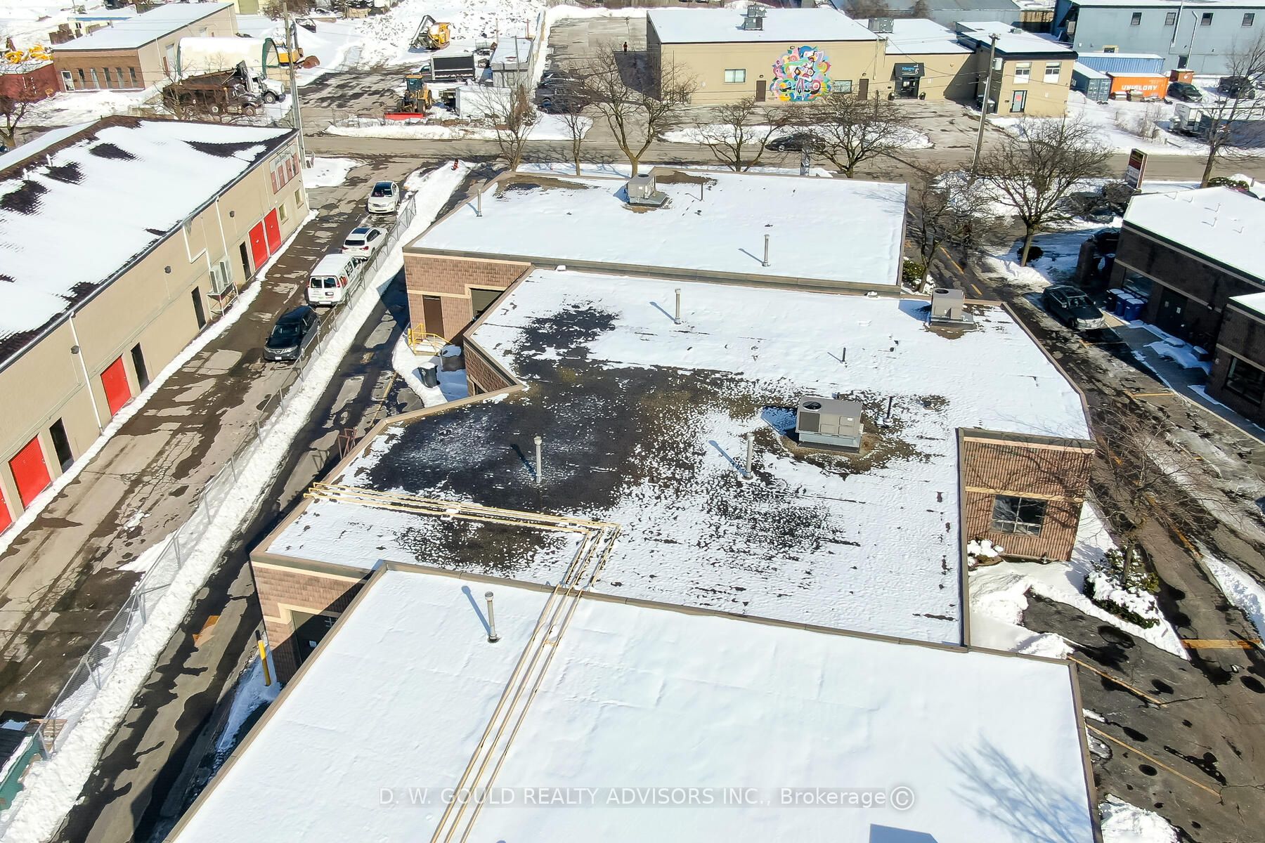 #units 1 & 2 - 460 Woody Road Property Photo 35