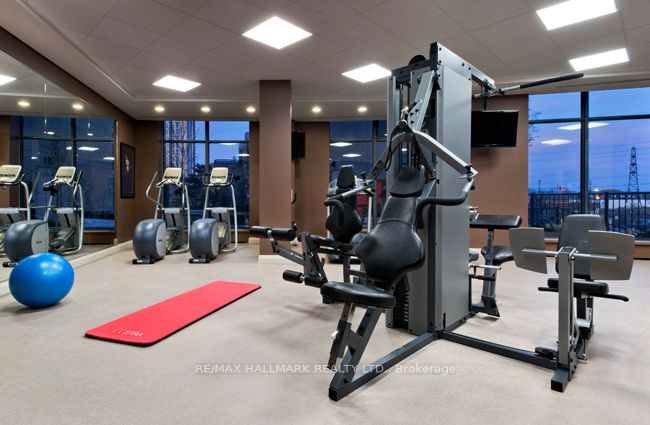 #1605 - 5191 Dundas Street Property Photo 13