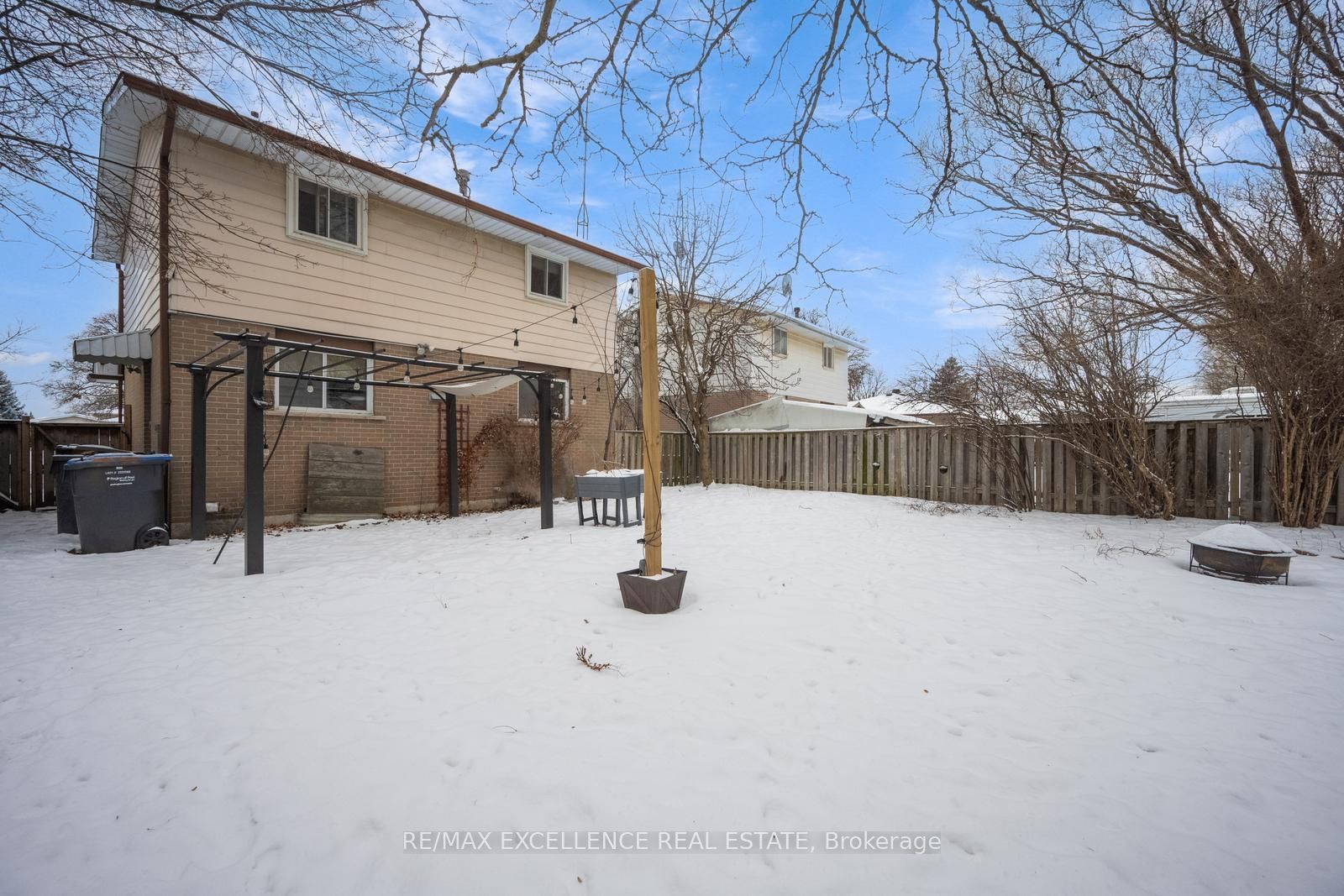 102 Rutherford Rd N Property Photo 31