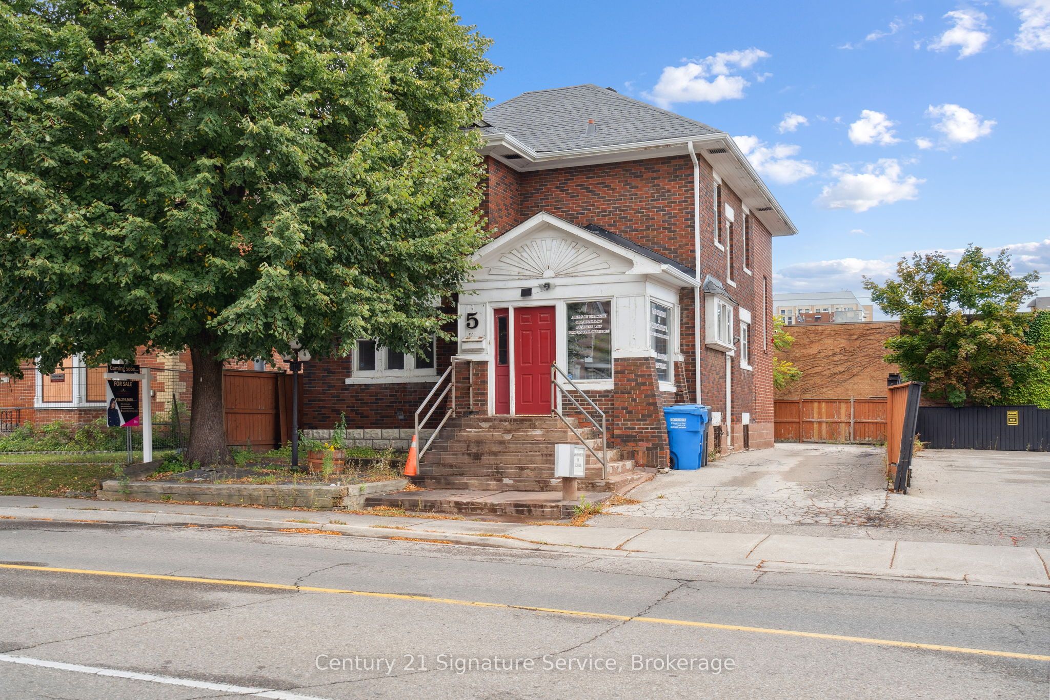 5 Church Street Property Photo 2