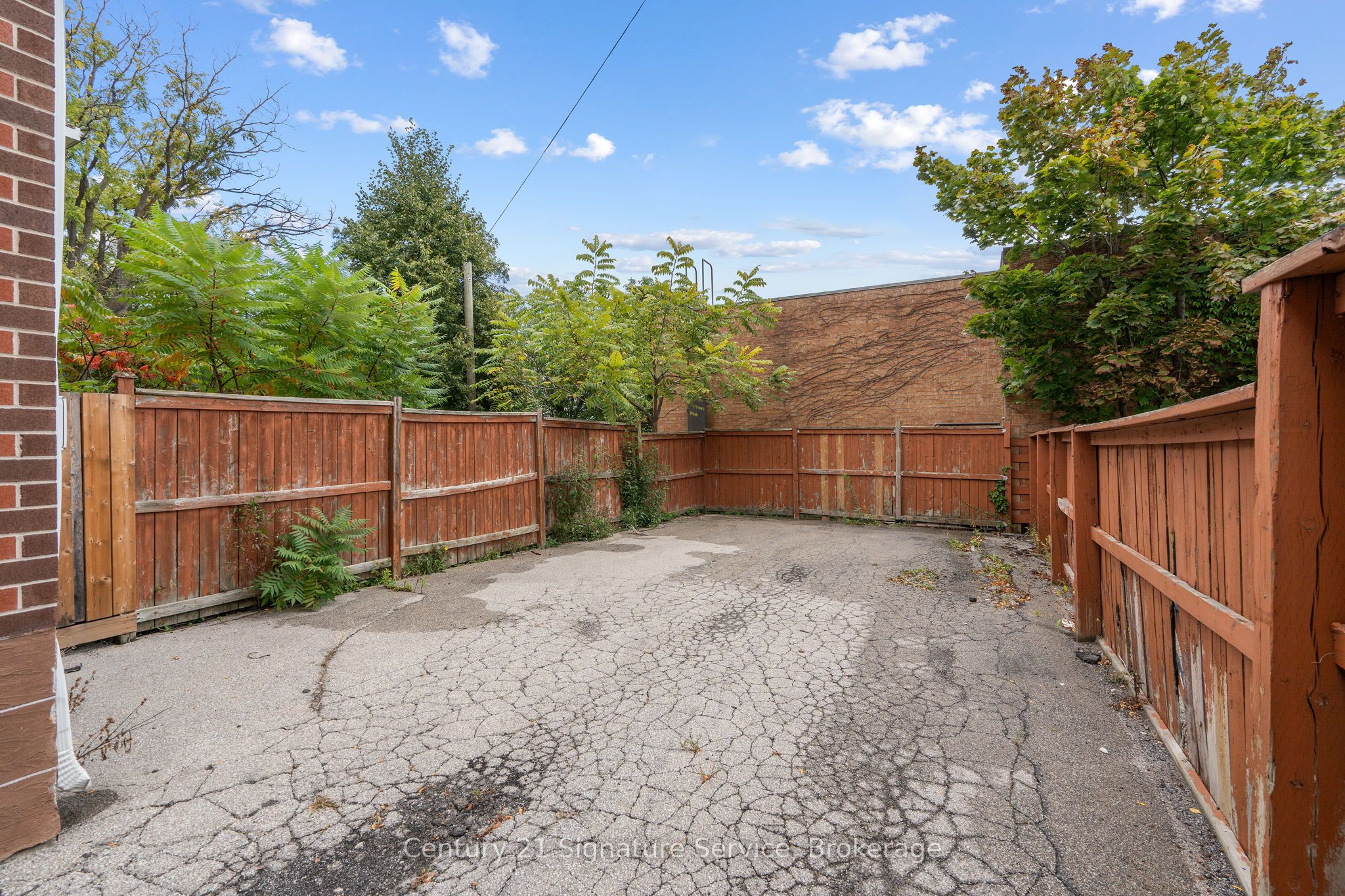 5 Church Street Property Photo 30