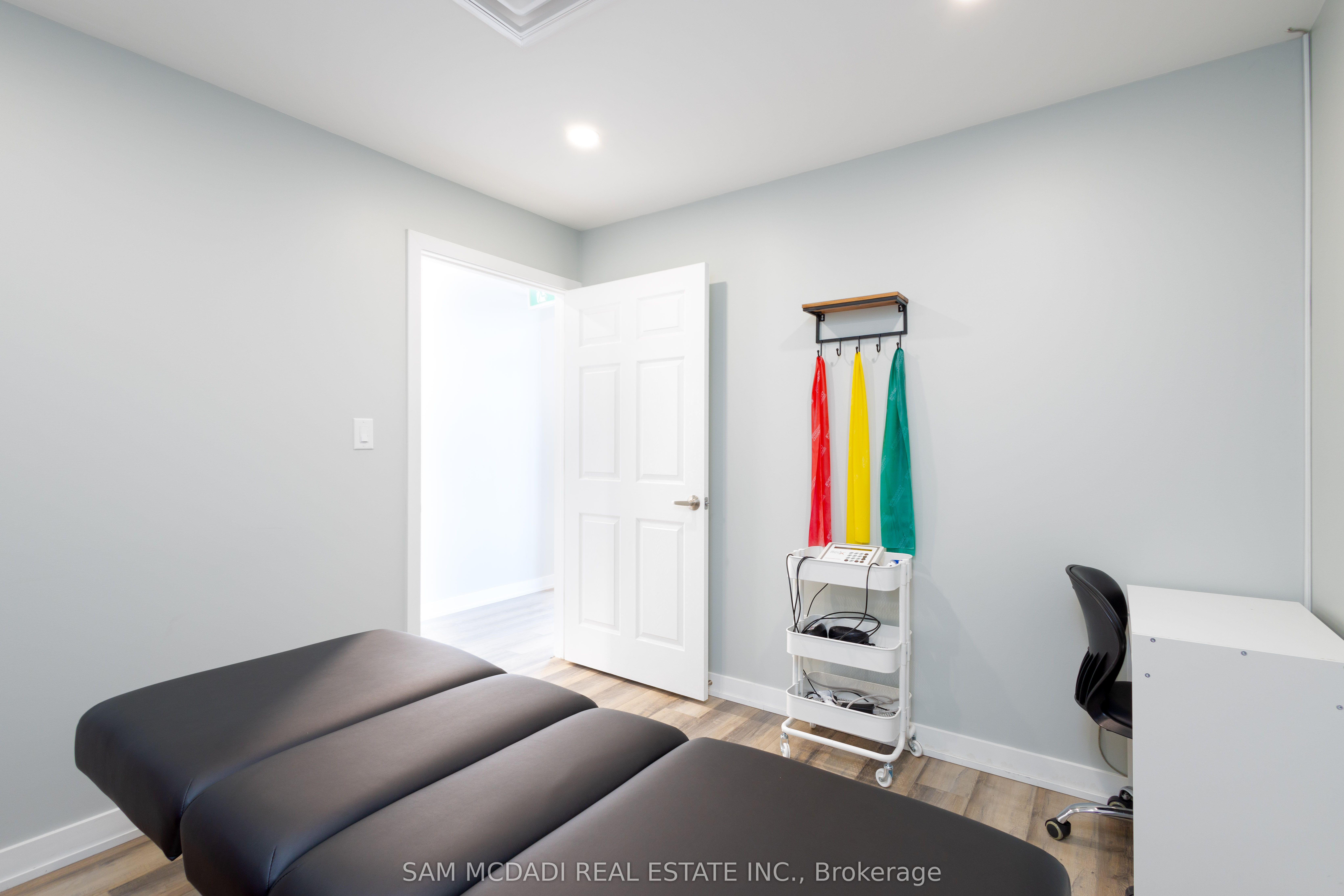 #4 - 3466 Mavis Road Property Photo 13