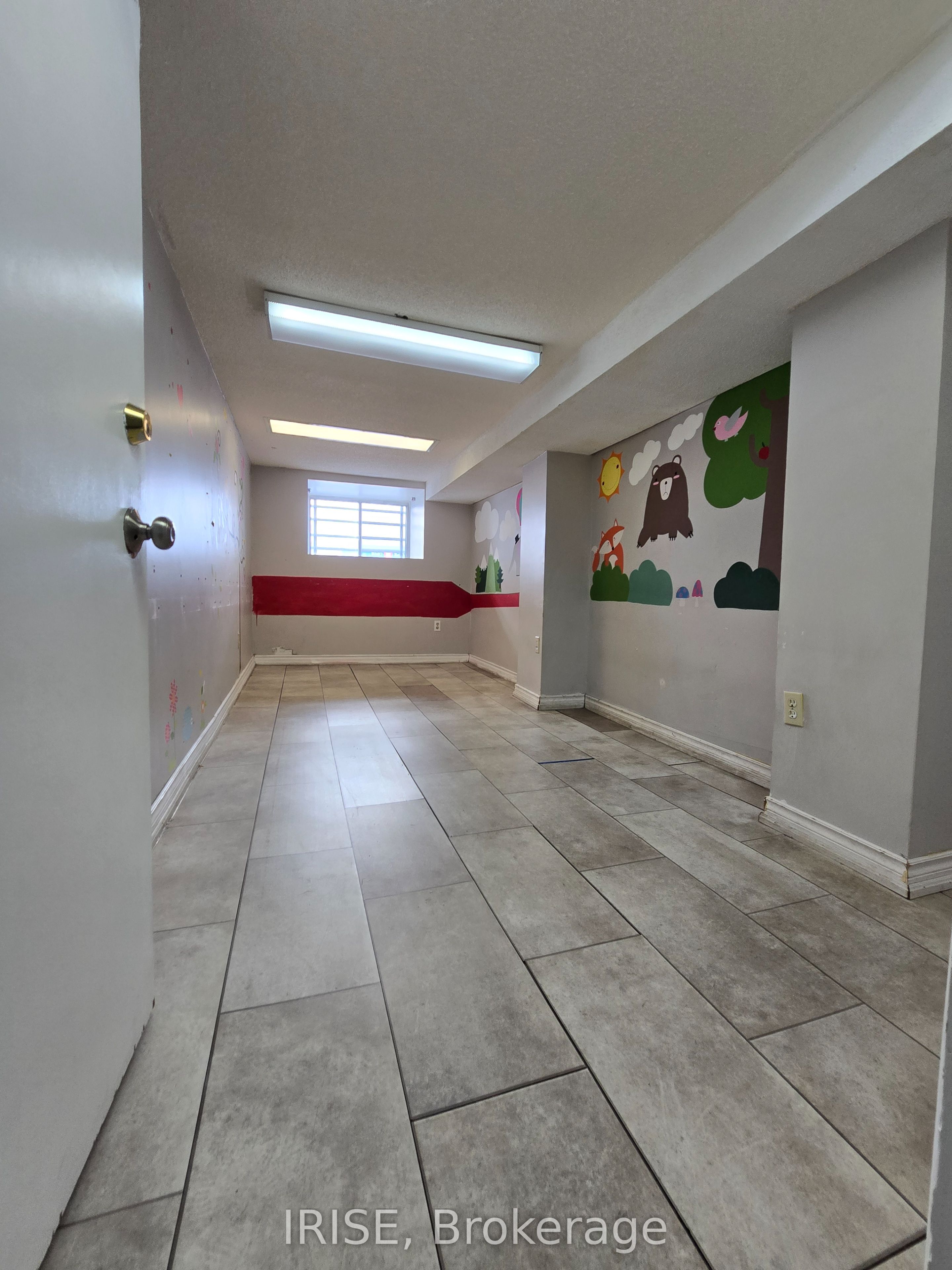 3825 Bloor Street Property Photo 10