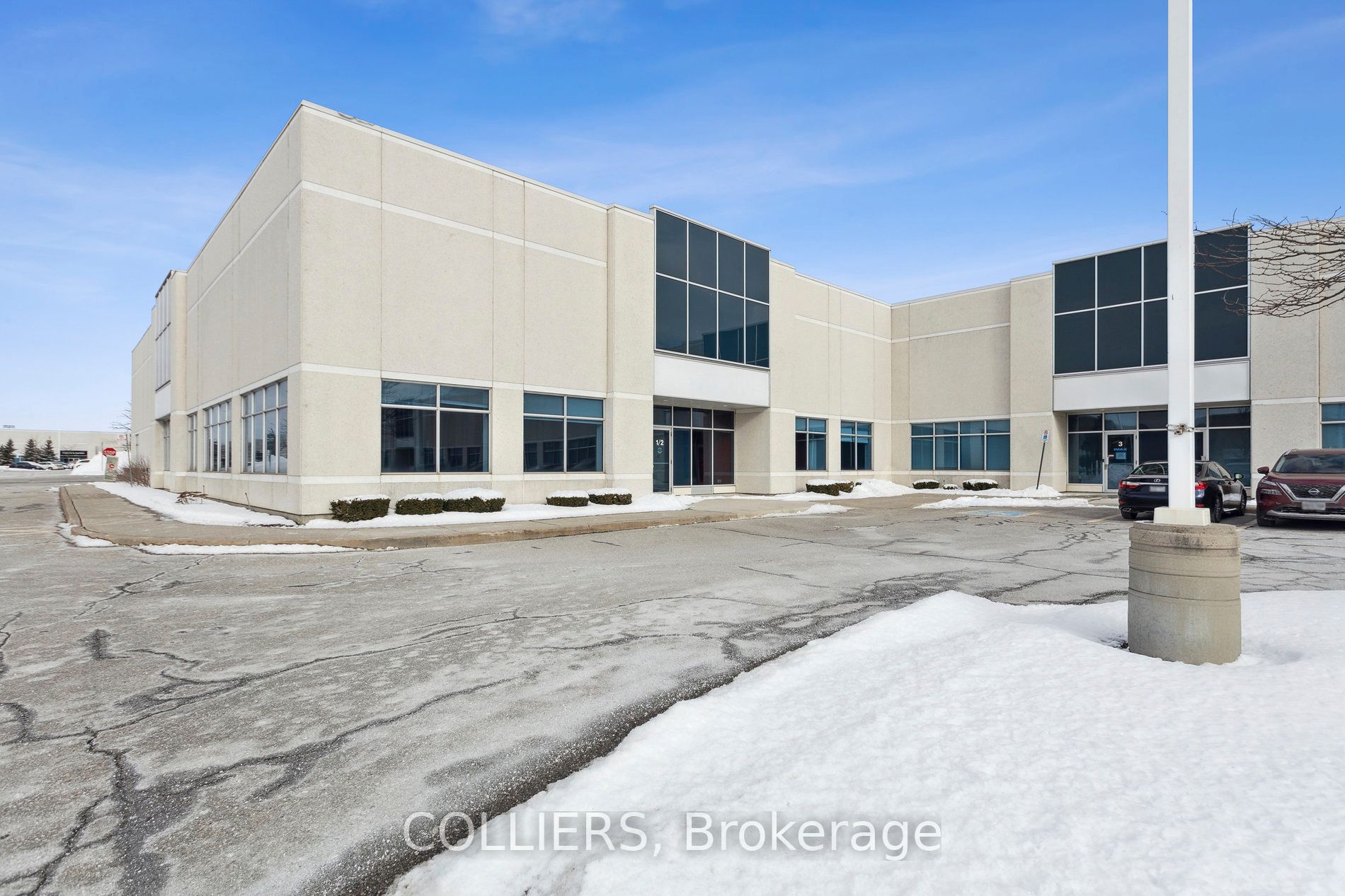 #unit 1-2 - 3715 Laird Road Property Photo 2
