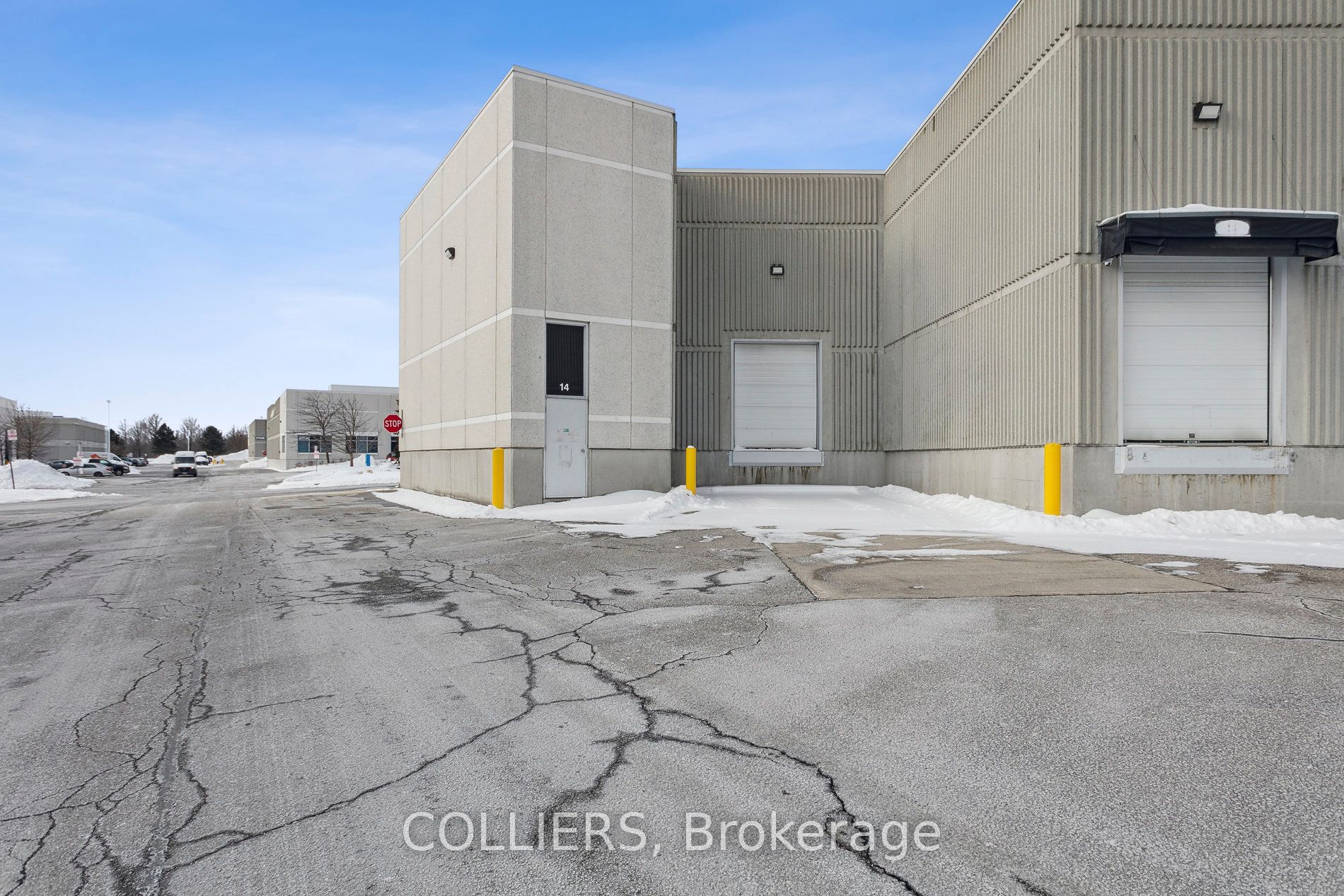 #unit 14 - 3715 Laird Road Property Photo 3