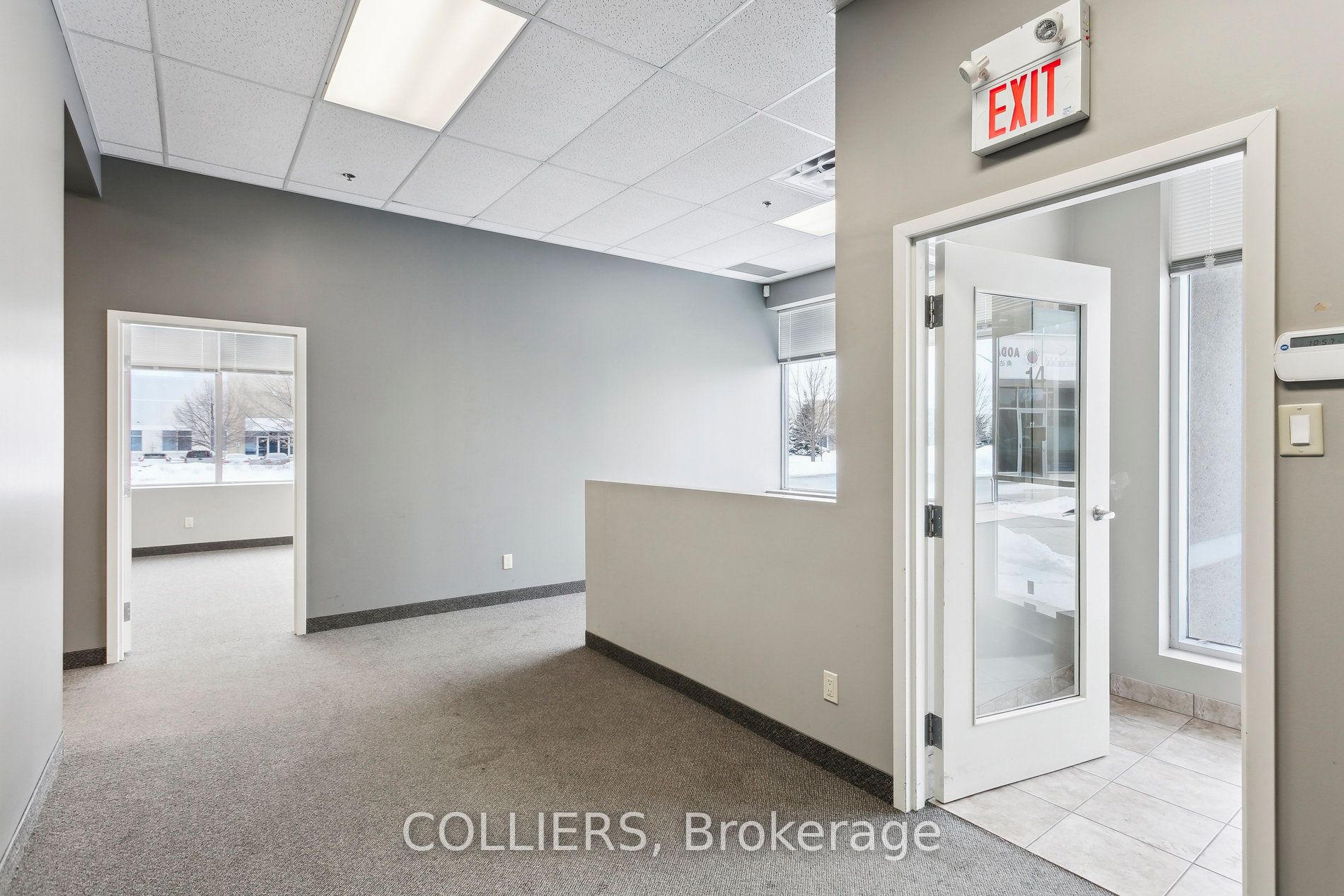 #unit 14 - 3715 Laird Road Property Photo 7