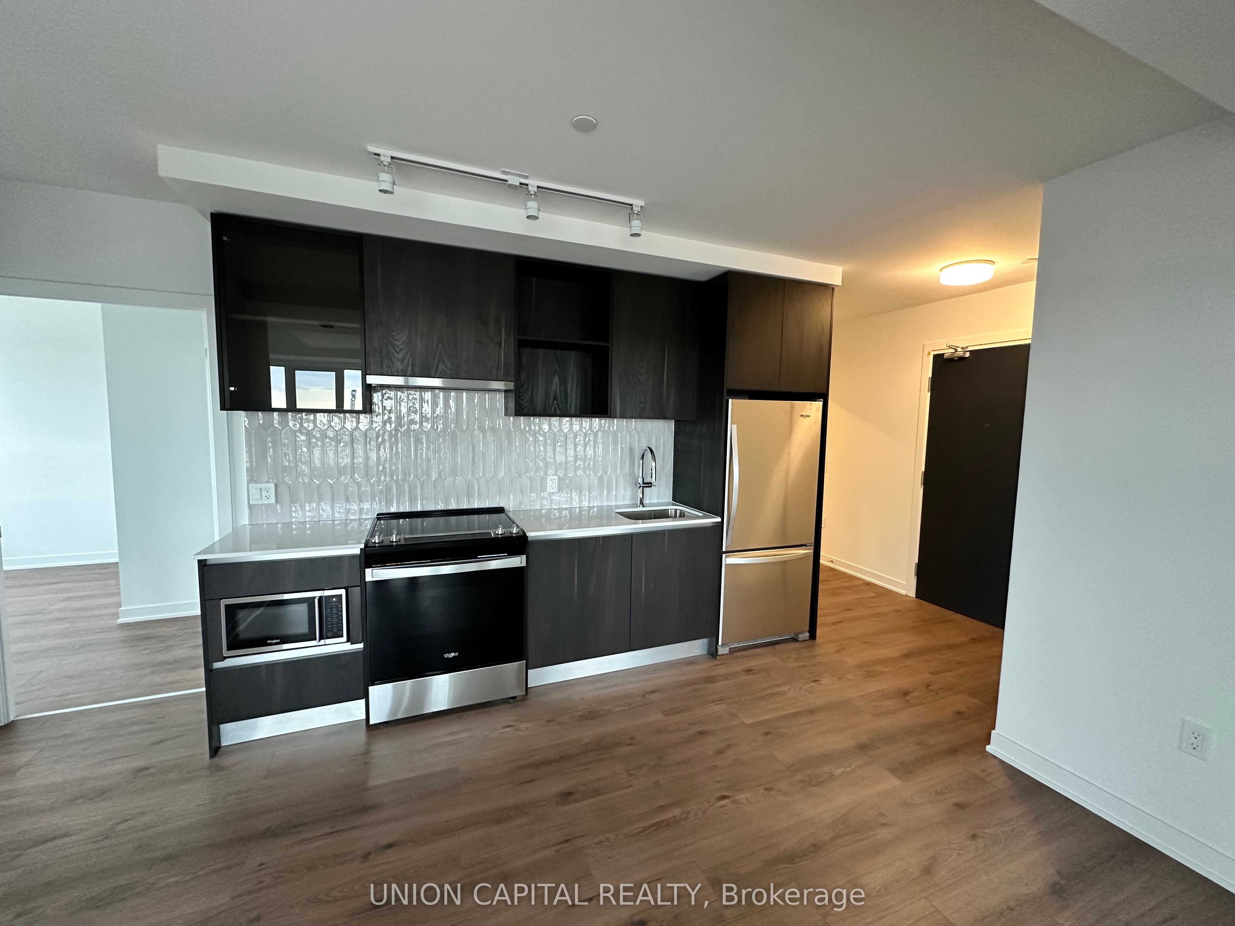 #708 - 395 Dundas Street Property Photo 1