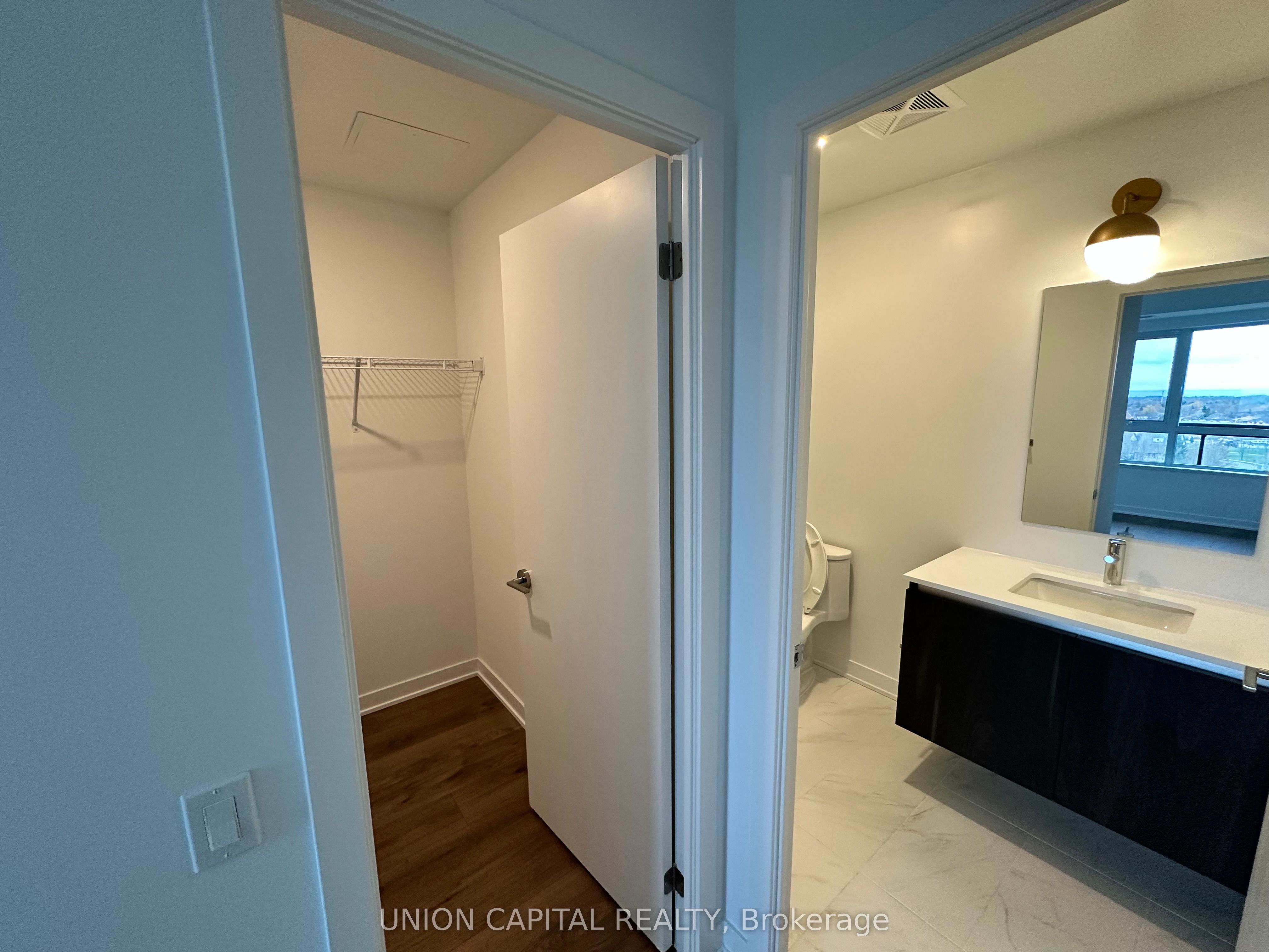 #708 - 395 Dundas Street Property Photo 11