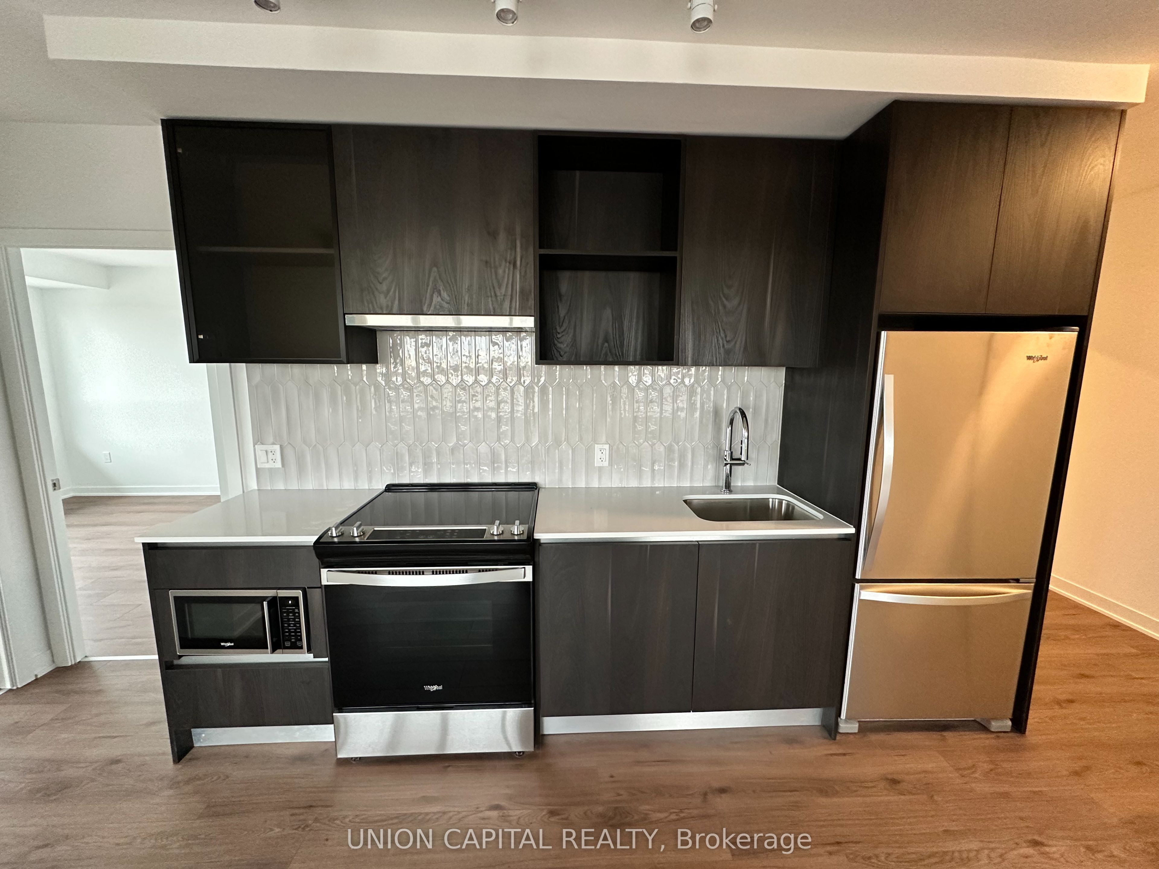 #708 - 395 Dundas Street Property Photo 15