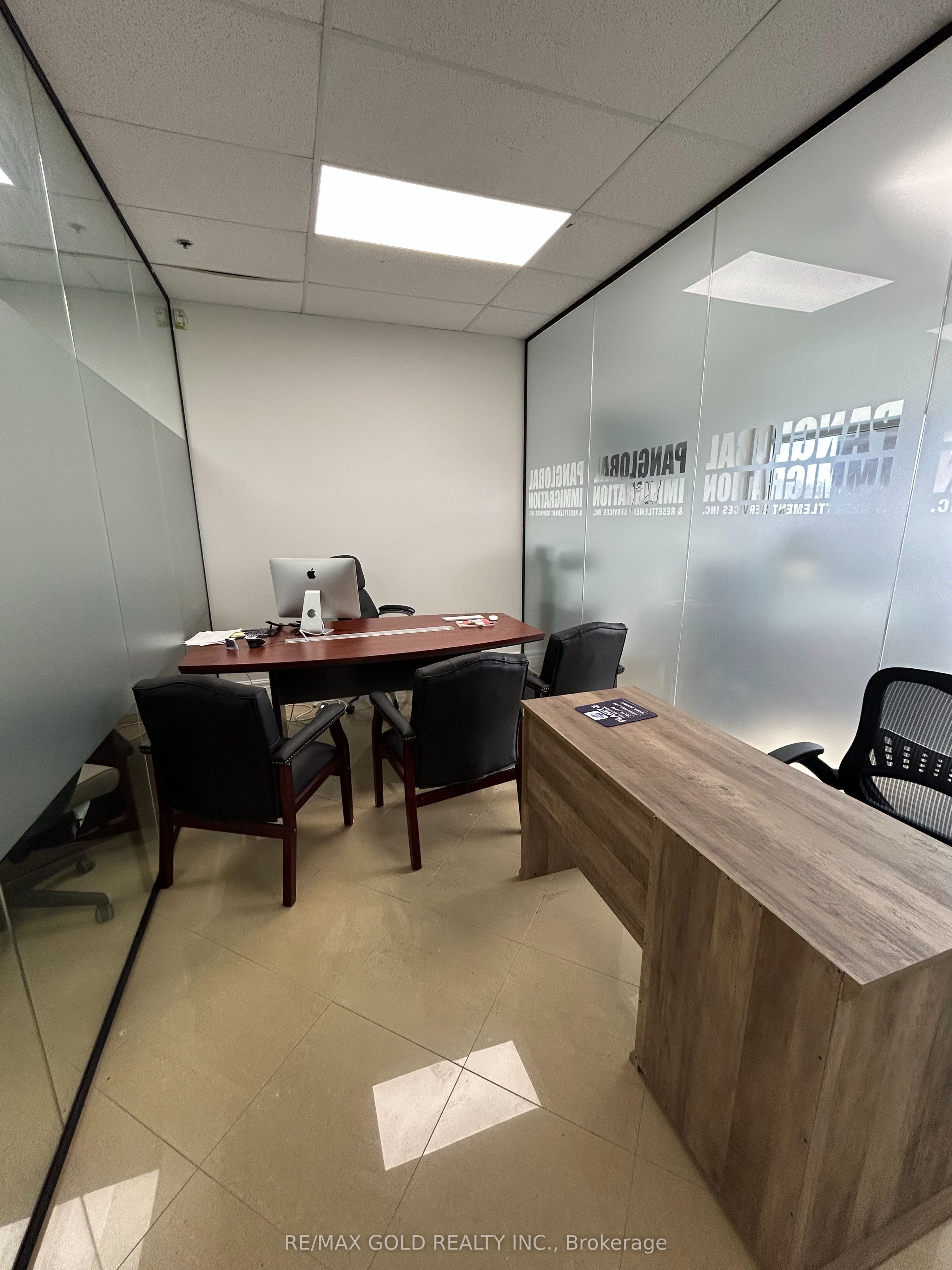 #111 - 1065 Canadian Place Property Photo 5
