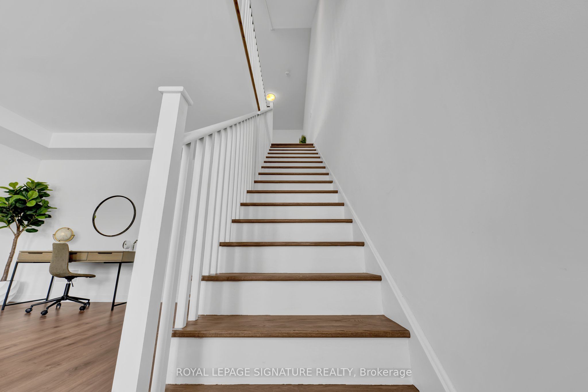 3055 Trailside Drive Property Photo 8