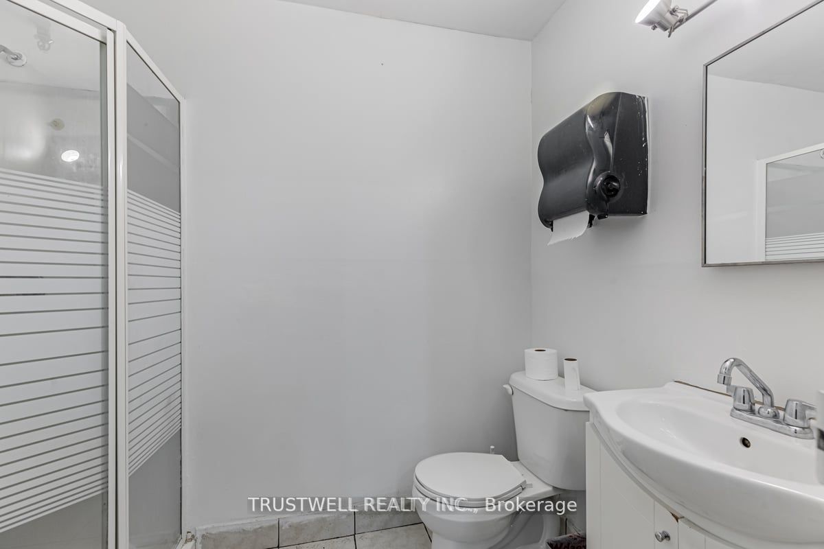 #48 - 750 Oakdale Road Property Photo 7