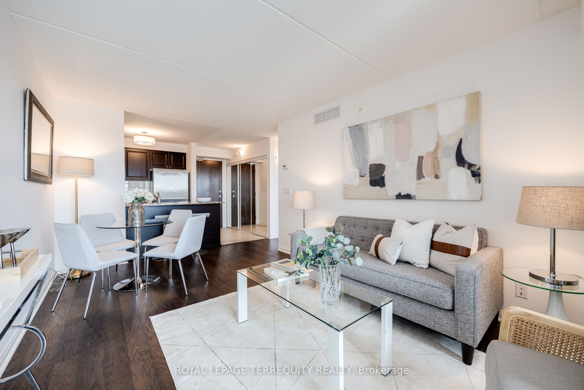 #307 - 50 Via Rosedale Way Property Photo 1