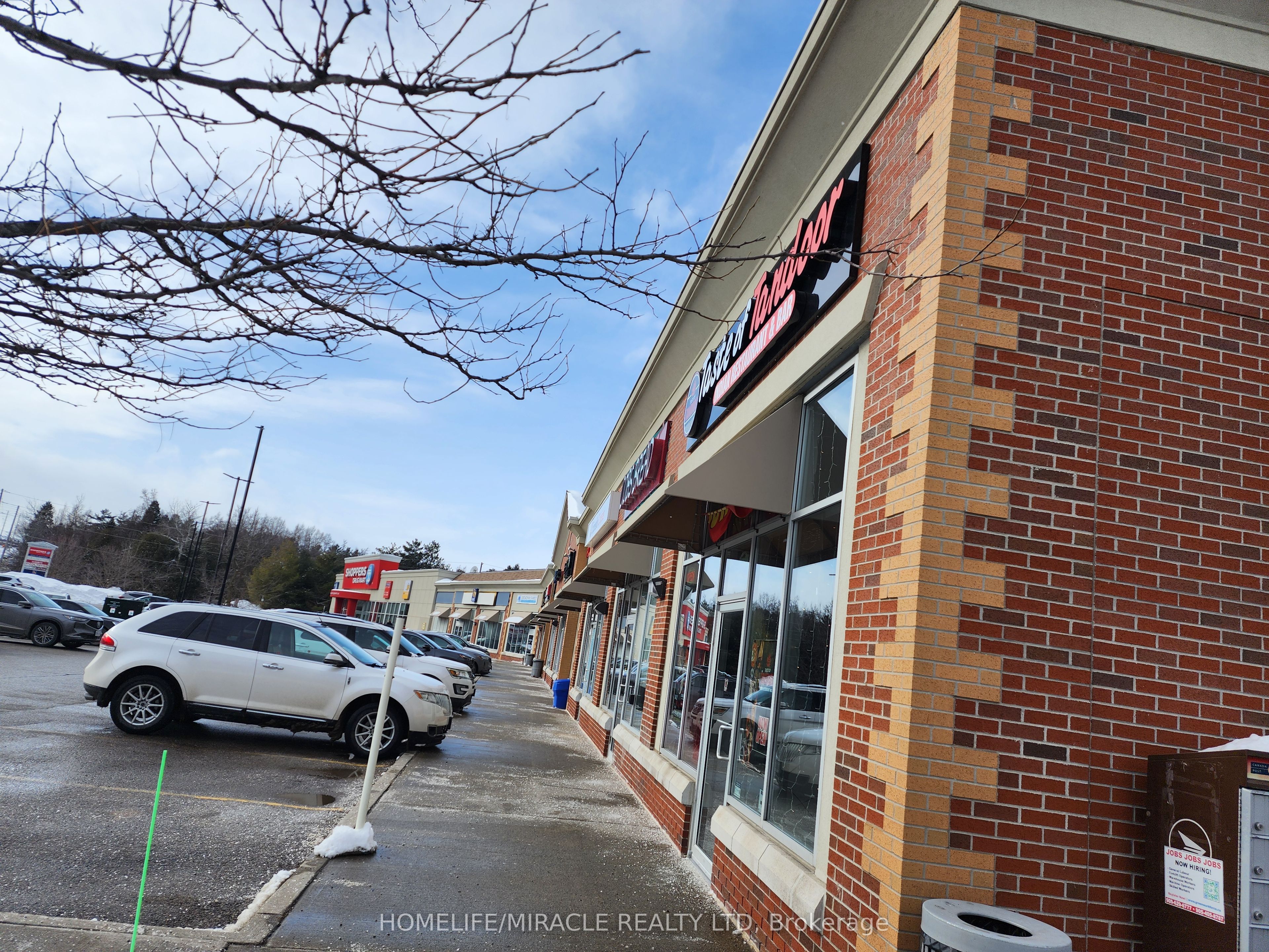 489 Broadway Avenue Property Photo 10
