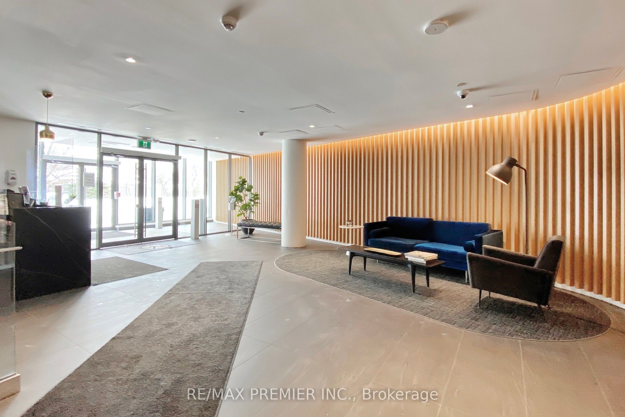#1217 - 160 Flemington Road Property Photo 3