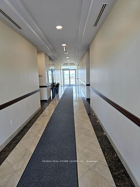 #5a - 30 Topflight Drive Property Photo 2