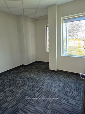 #5a - 30 Topflight Drive Property Photo 11