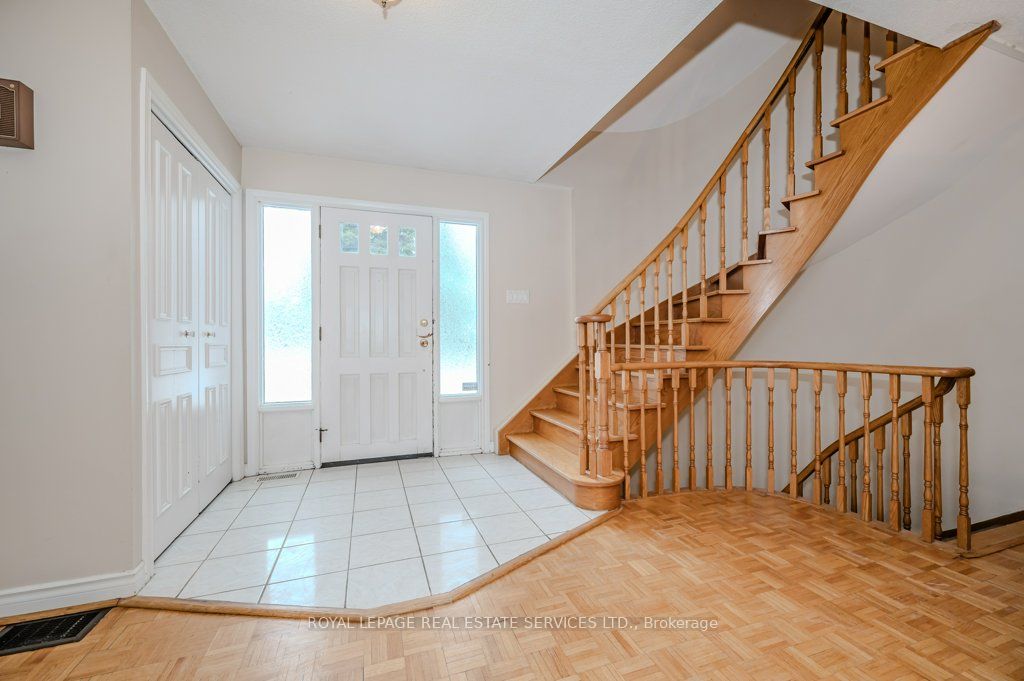 30 Birkbank Drive Property Photo 7