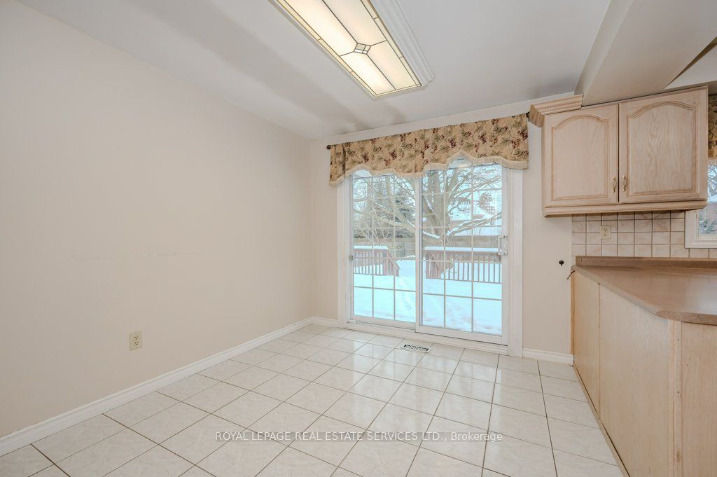 30 Birkbank Drive Property Photo 16