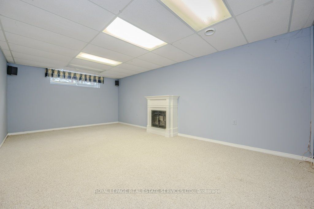 30 Birkbank Drive Property Photo 37