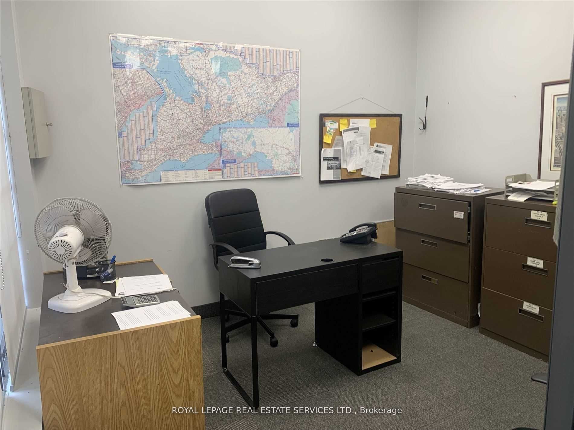 #22 - 4161 Sladeview Crescent Property Photo 10