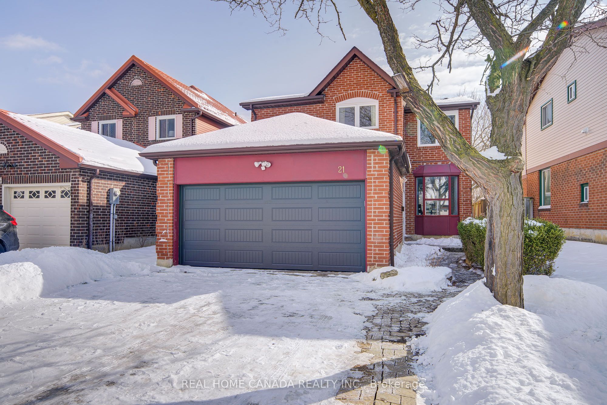 21 Hallen Road Property Photo 1