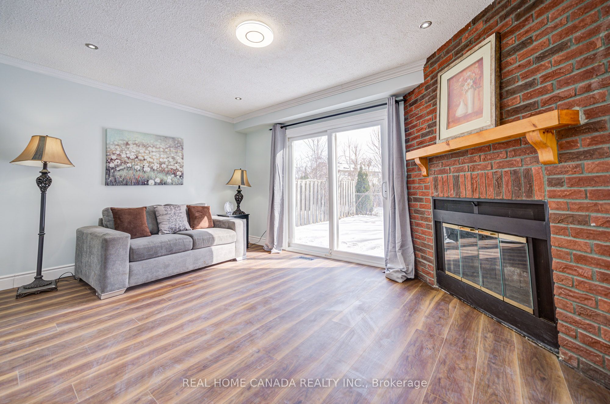 21 Hallen Road Property Photo 14