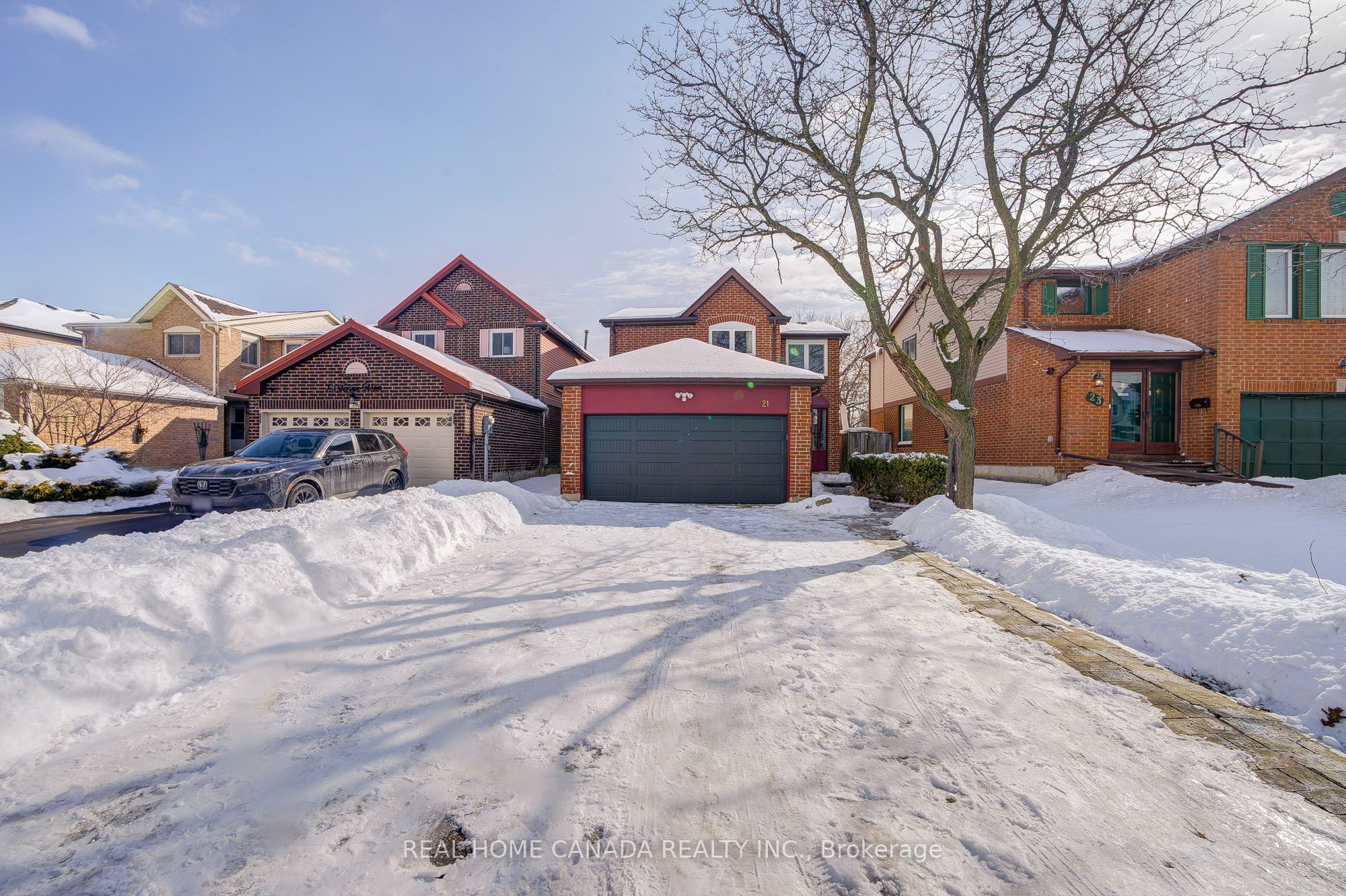 21 Hallen Road Property Photo 38