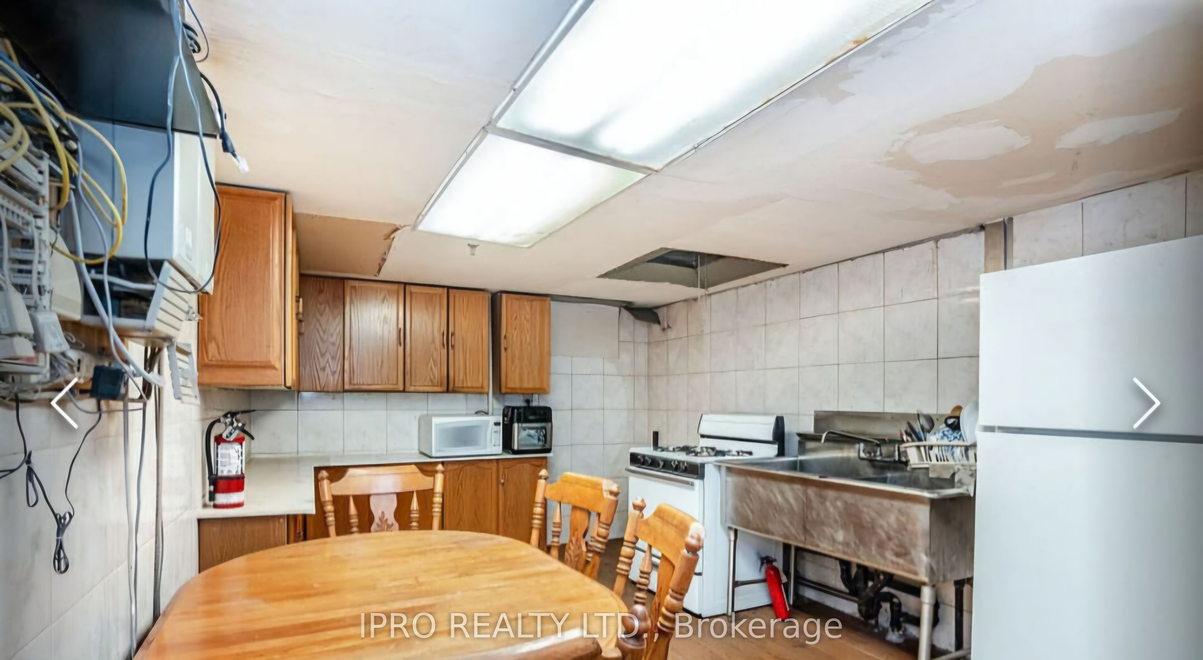 #17 - 1050 Britannia Road Property Photo 17