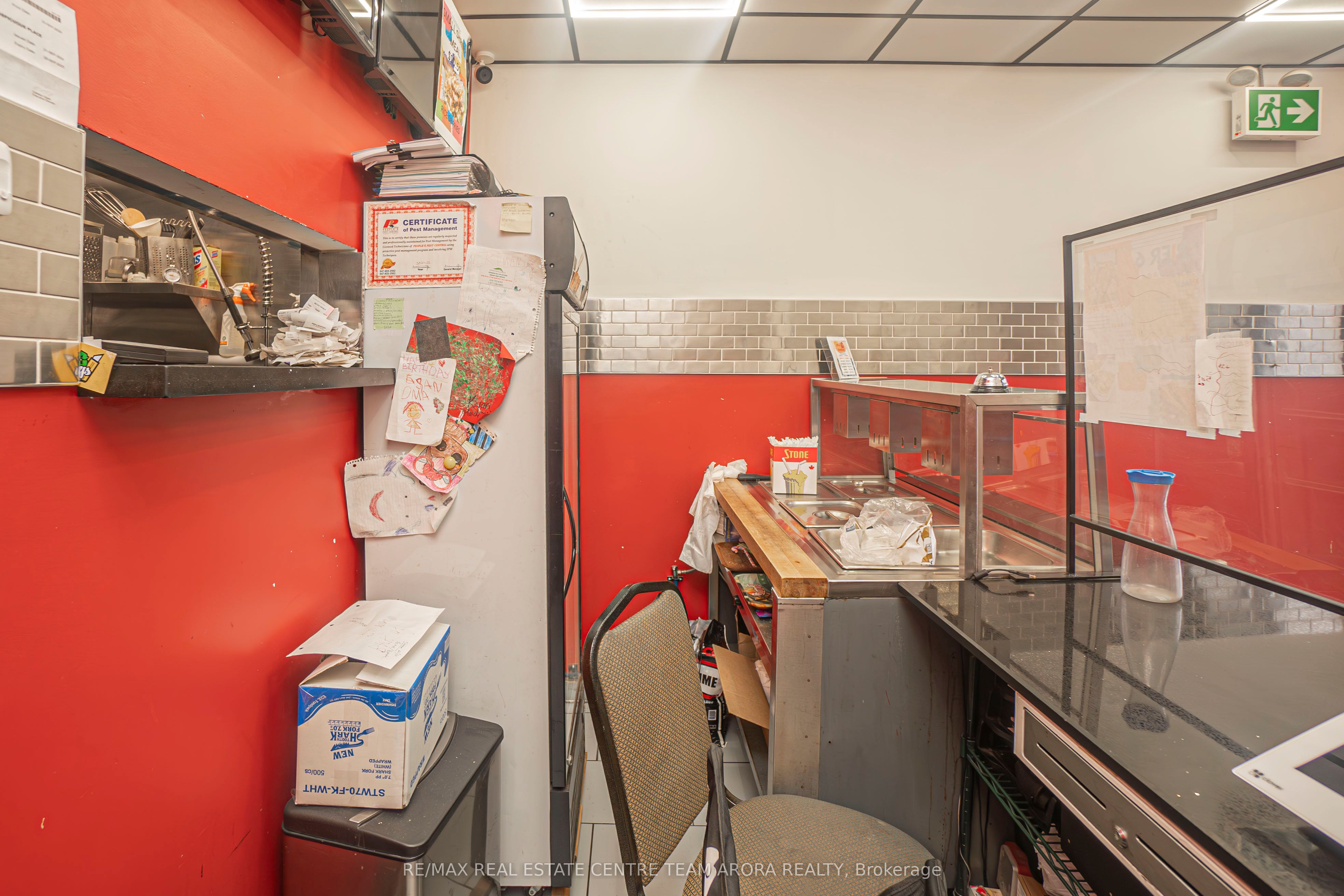 1172 Weston Road Property Photo 5