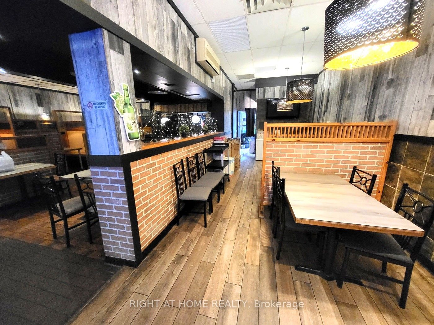 #7 - 169 Dundas Street Property Photo 2
