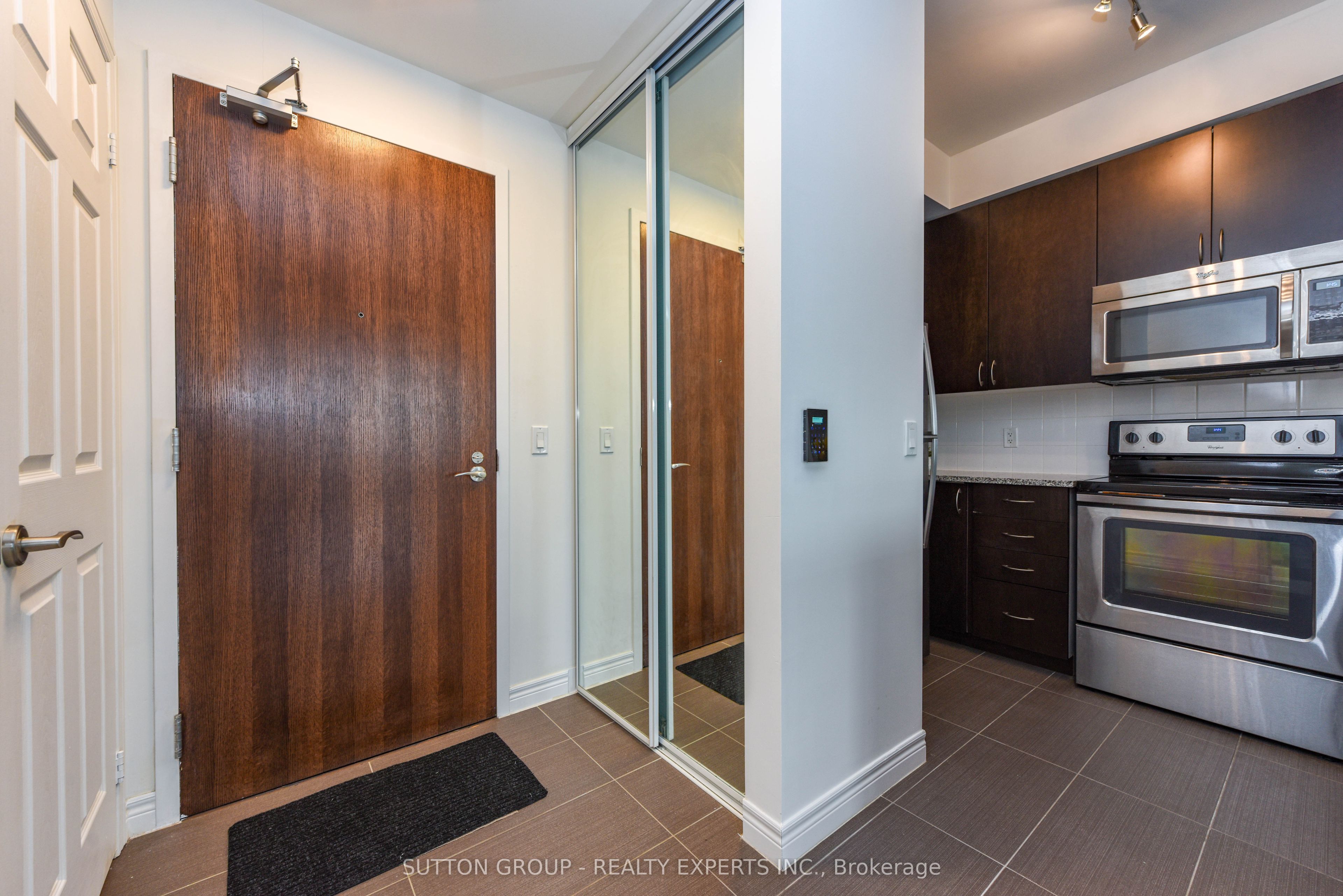 #509 - 339 Rathburn Road Property Photo 7