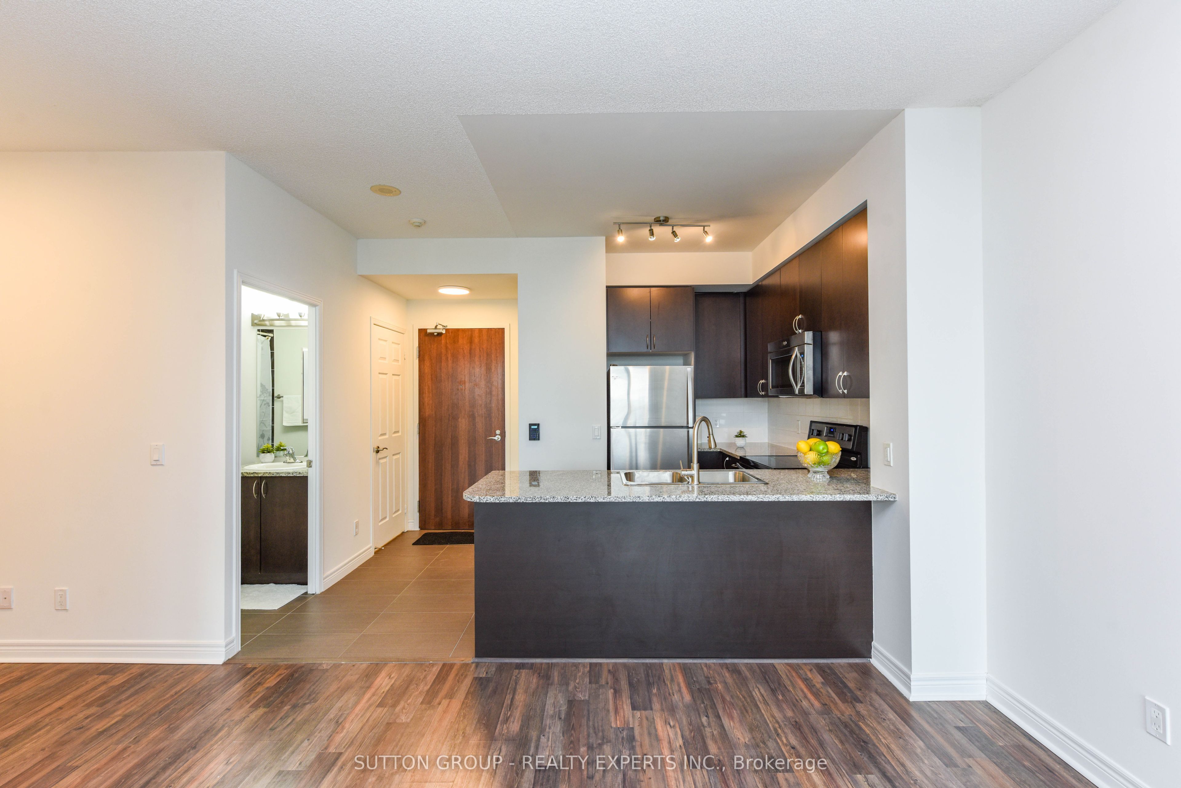 #509 - 339 Rathburn Road Property Photo 10