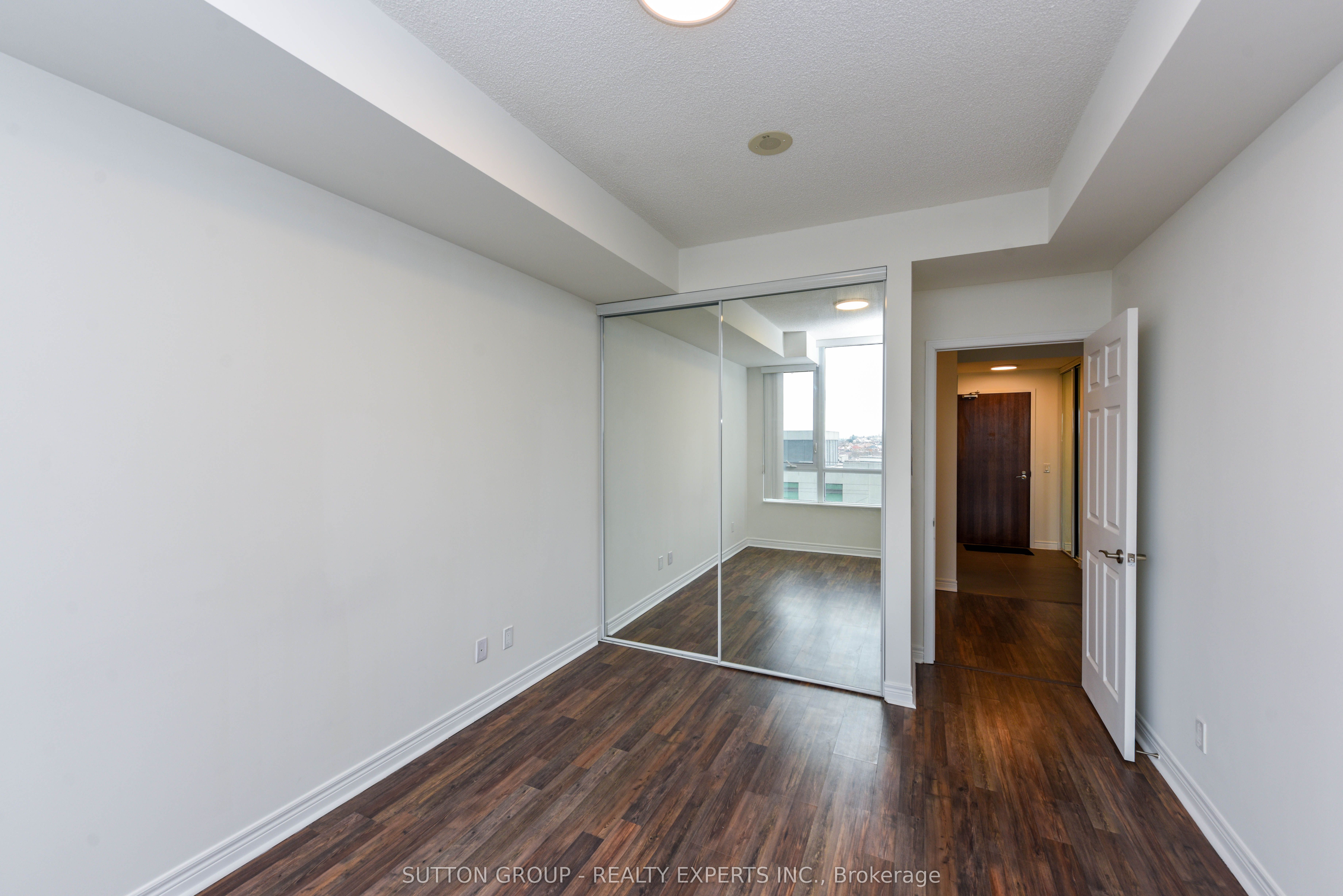 #509 - 339 Rathburn Road Property Photo 23