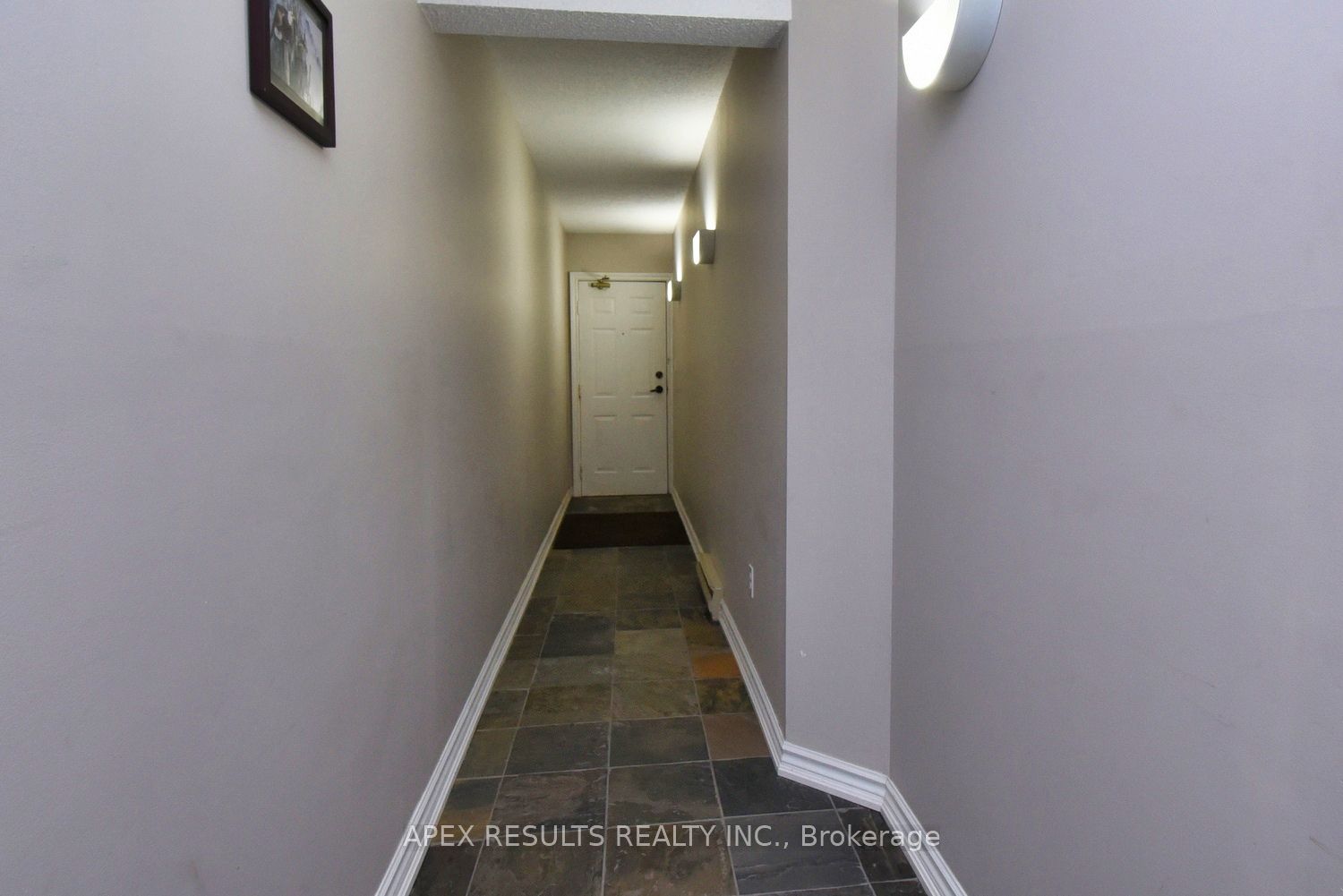 #212 - 2020 Cleaver Avenue Property Photo 4