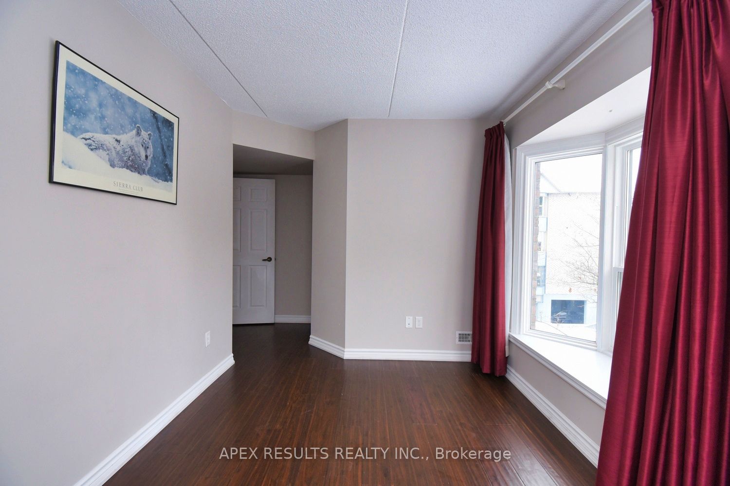 #212 - 2020 Cleaver Avenue Property Photo 20