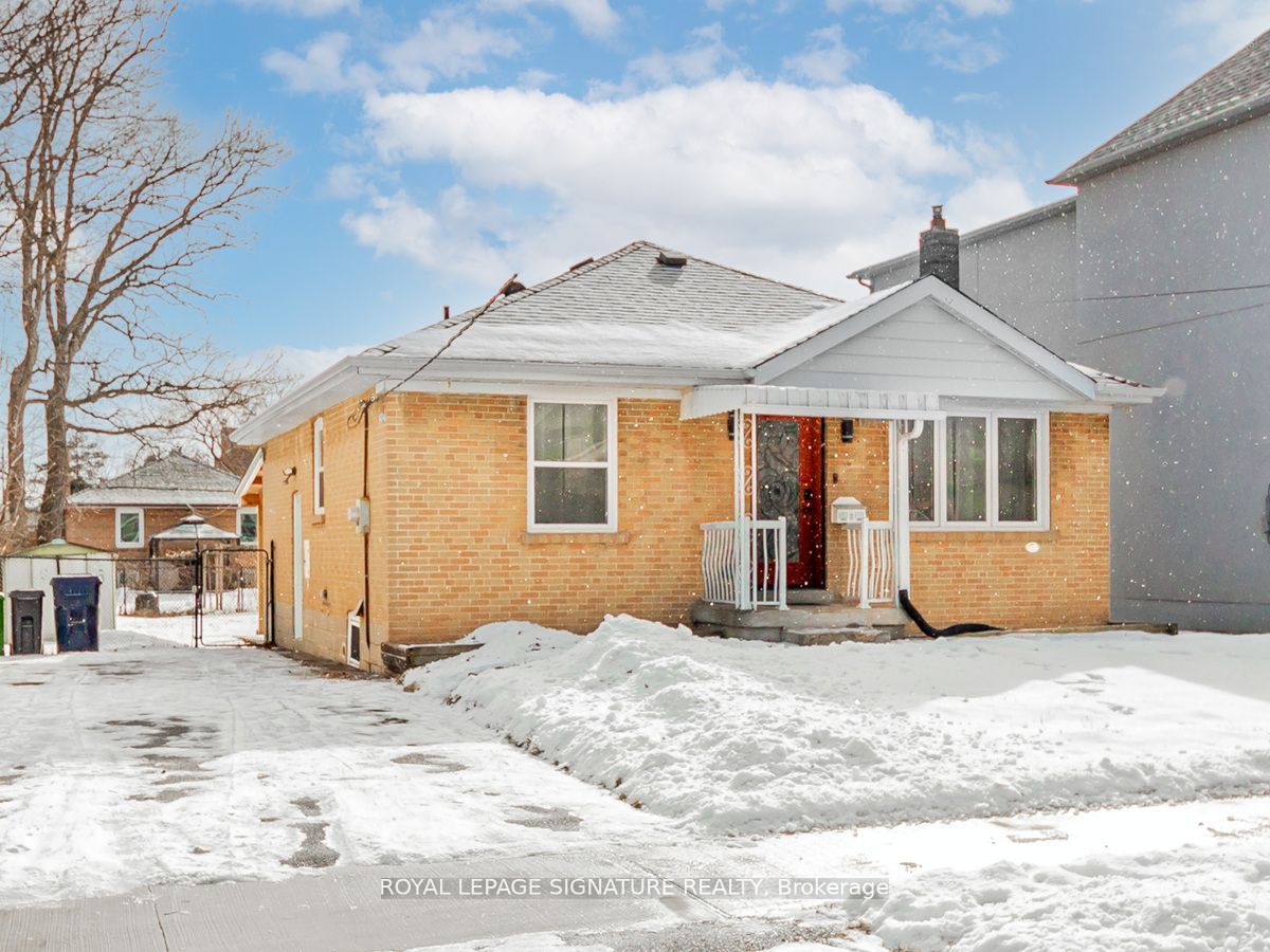 7 June Avenue Property Photo 2