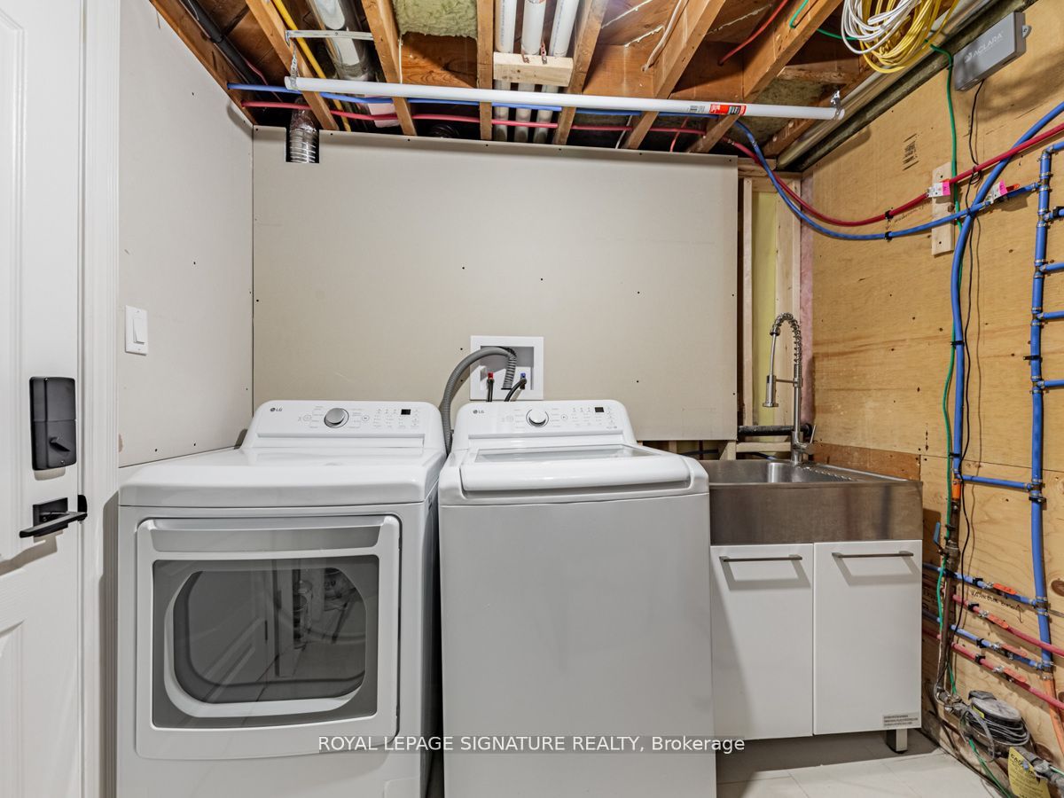 7 June Avenue Property Photo 21