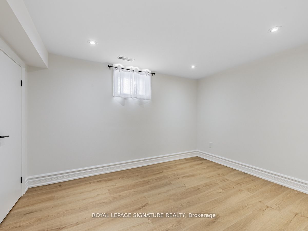 7 June Avenue Property Photo 28