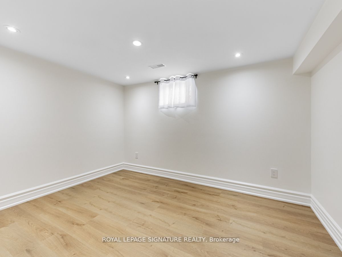 7 June Avenue Property Photo 30