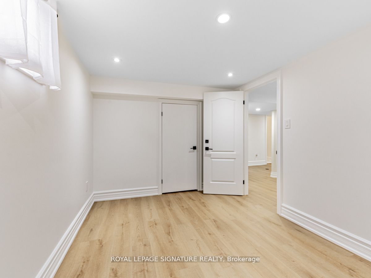 7 June Avenue Property Photo 31
