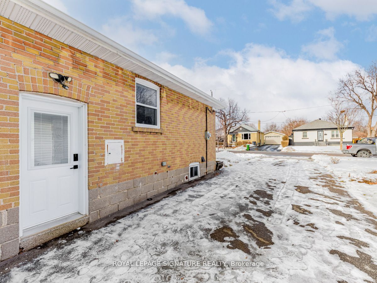 7 June Avenue Property Photo 38