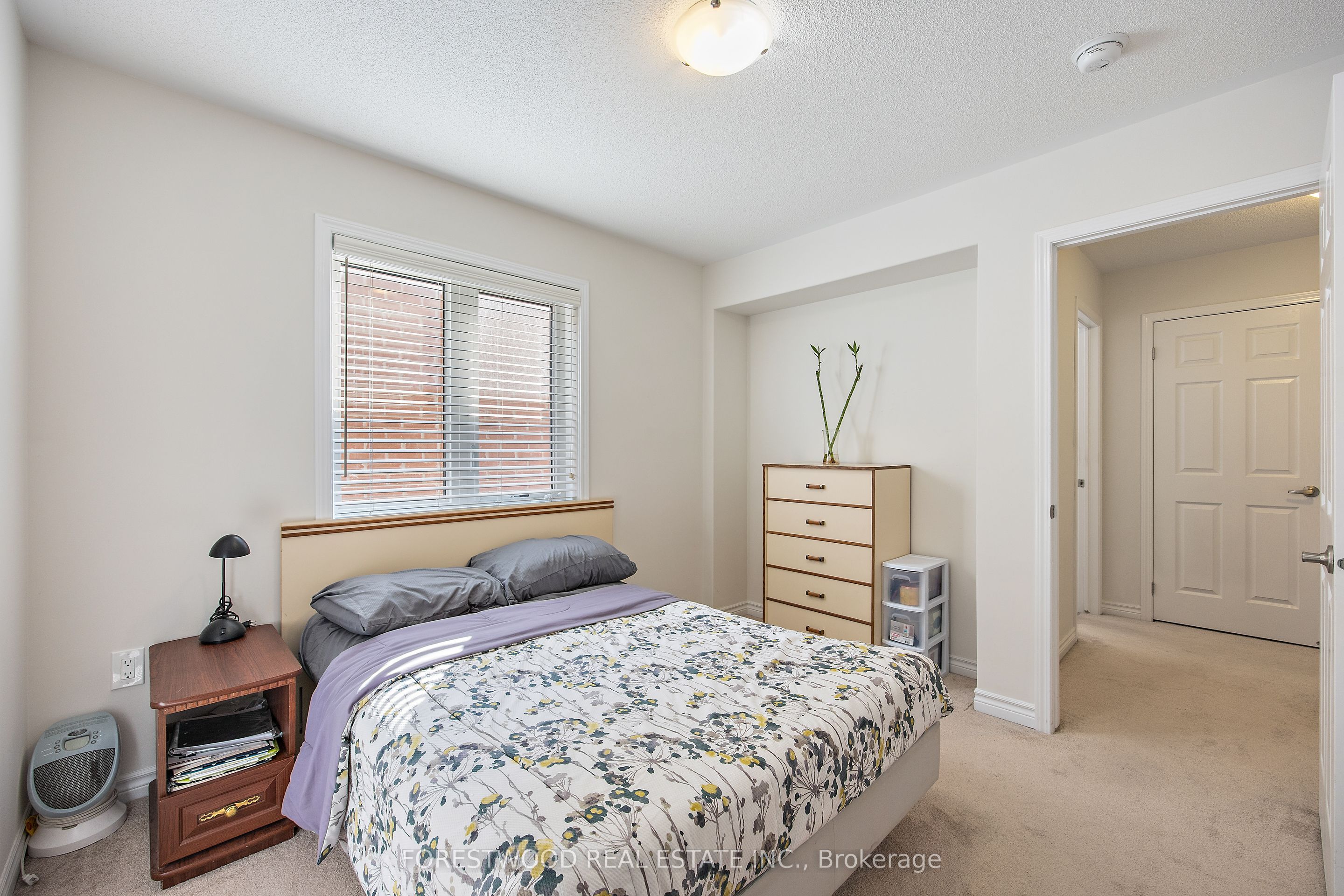 93 Enford Crescent Property Photo 20
