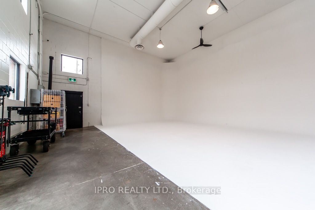 34 Cawthra Avenue Property Photo 17