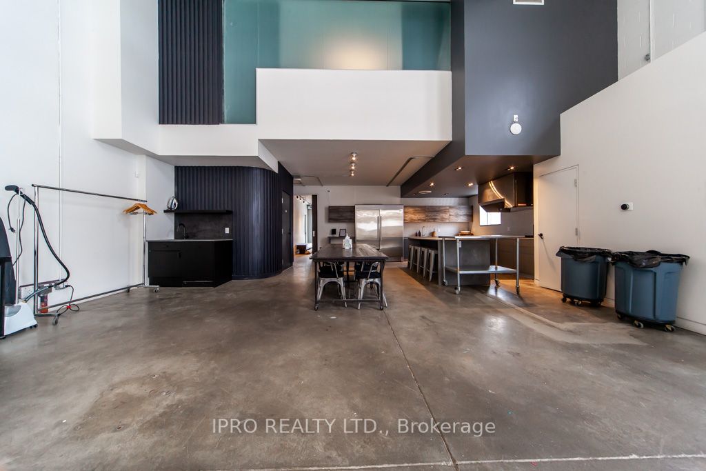 34 Cawthra Avenue Property Photo 24