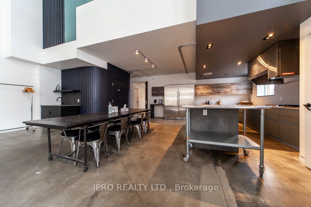 34 Cawthra Avenue Property Photo 26