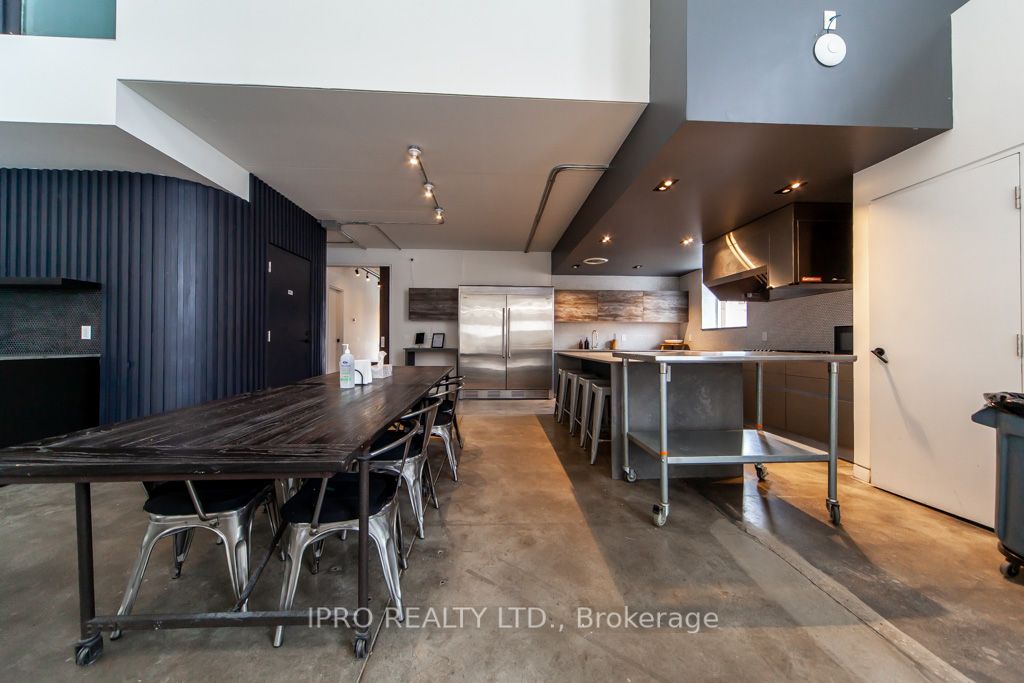 34 Cawthra Avenue Property Photo 27