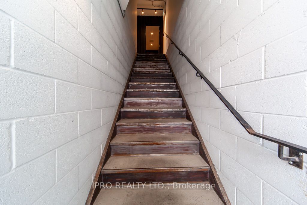 34 Cawthra Avenue Property Photo 35